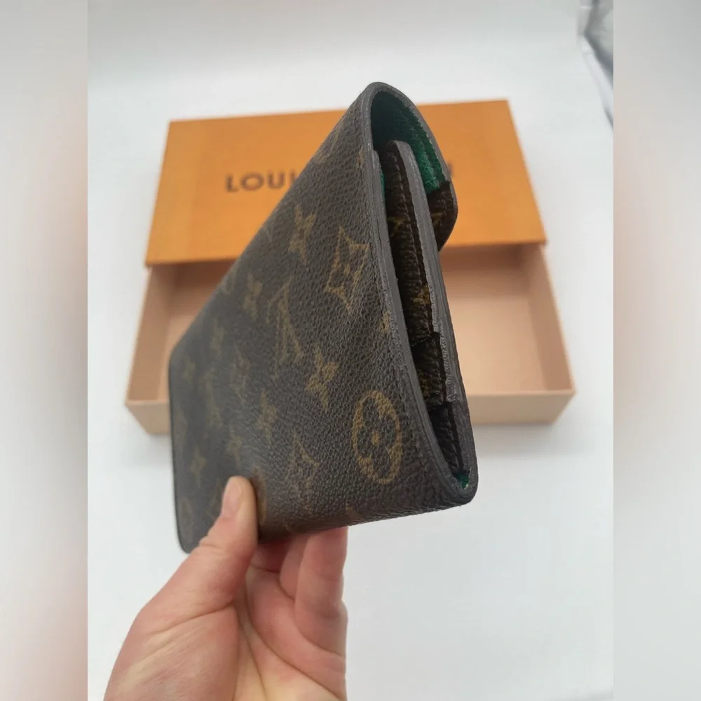 LOUIS VUITTON MONOGRAM GREEN INTERIOR TRIFOLD JOSEPHINE WALLET